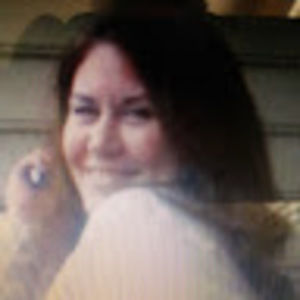 Meet your Posher, Dana